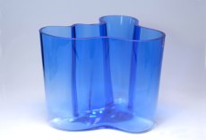 画像6: iittala/イッタラ/ALVAR AALTO/Savoy vas/アルヴァ・アアルトコレクション ベース/H16cm/廃盤色ブルー (6)