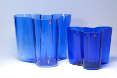 画像10: iittala/イッタラ/ALVAR AALTO/Savoy vas/アルヴァ・アアルトコレクション ベース/H12cm/2002年/廃盤色ダークブルー (10)